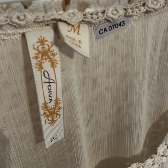 Blouse - Picture 2 of 7